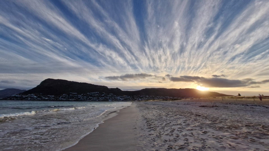1 Bedroom Property for Sale in Clovelly Western Cape